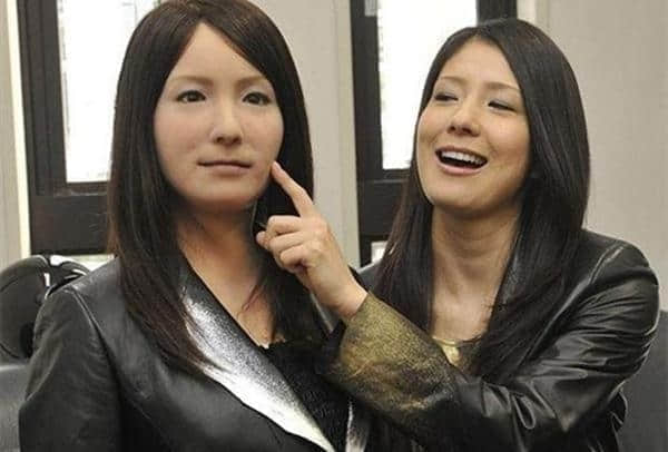 未来我们可以和性爱机器人结婚吗？专家们这样说
