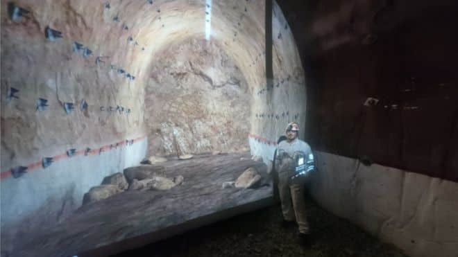 VR+无人驾驶+无人机+区块链：科技彻底改变采矿业