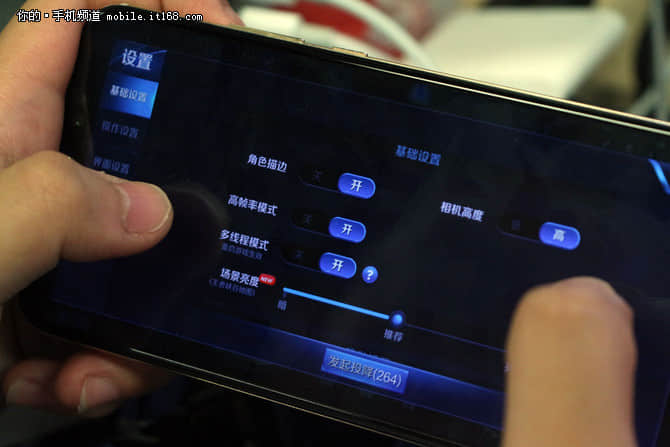 能拍出海报级的自拍手机 华为nova3评测