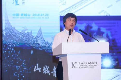 汽车进化论：从传统汽车到智能网联汽车