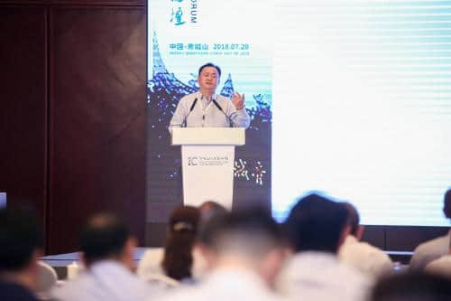汽车进化论：从传统汽车到智能网联汽车