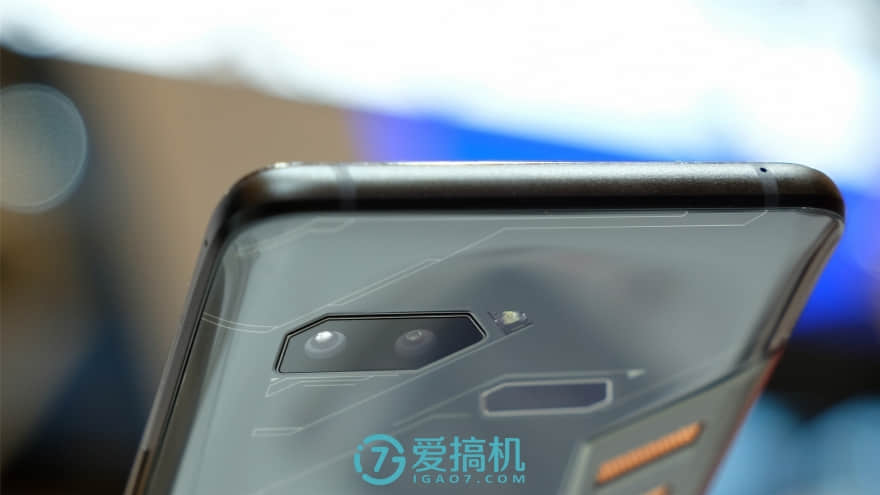 败家之眼 华硕ROG Phone游戏手机上手体验